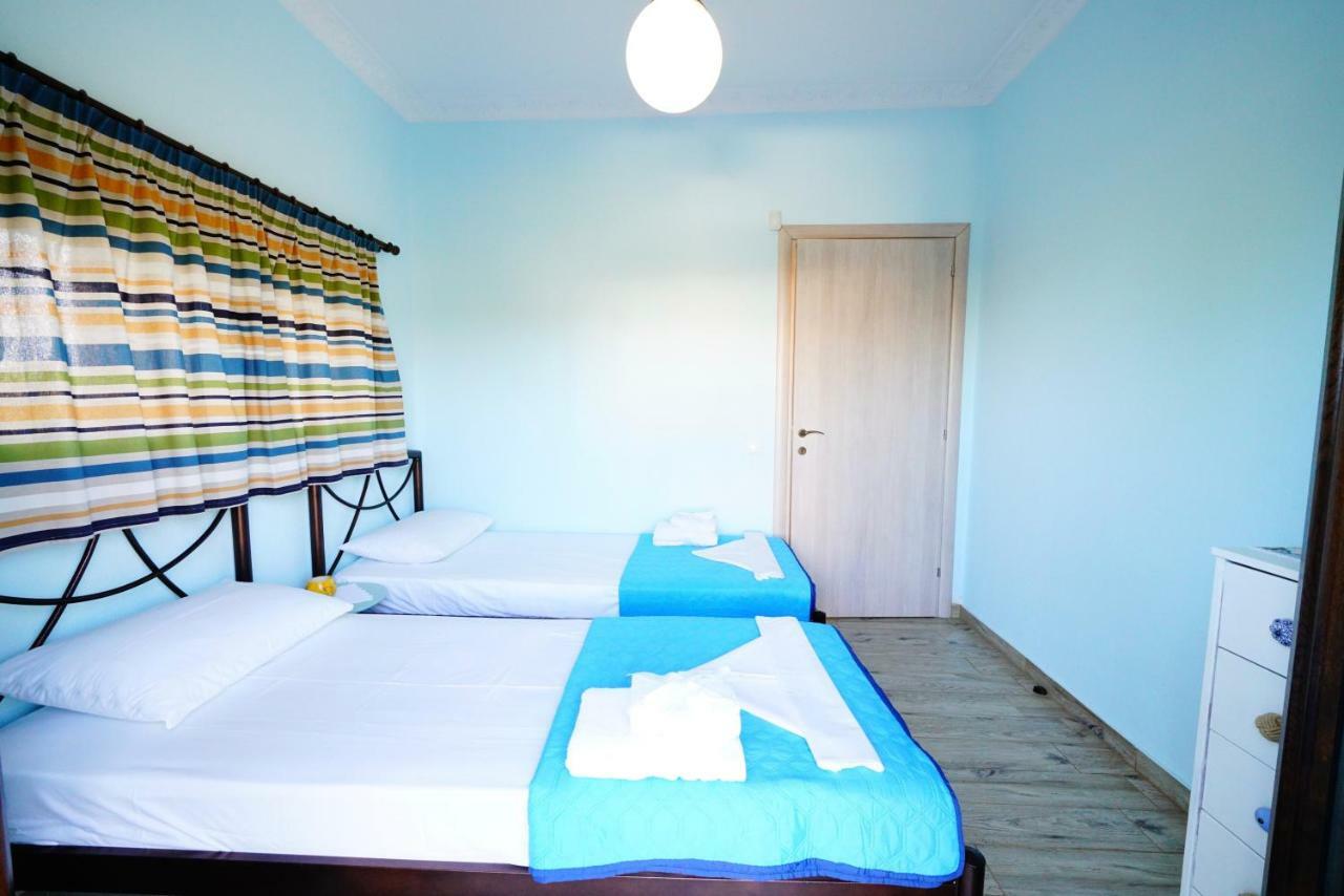 Apartment Vana Metamorfosi  Bagian luar foto