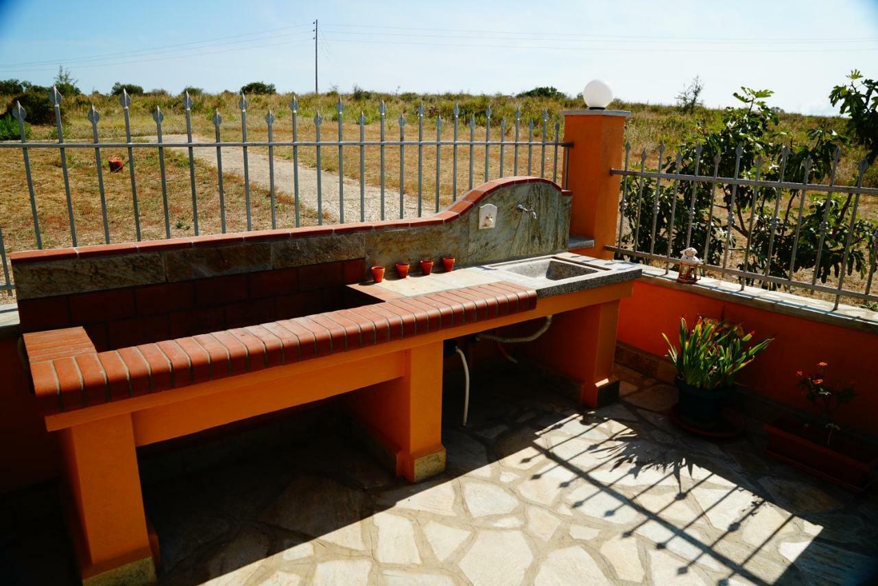 Apartment Vana Metamorfosi  Bagian luar foto